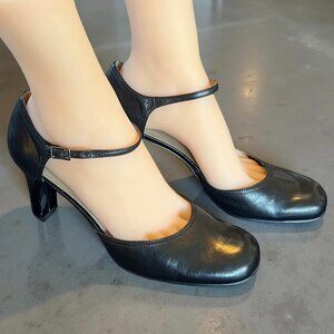 Vintage | Y2K | Nine West | Genuine Leather | Block Heel | Round Toe Pumps